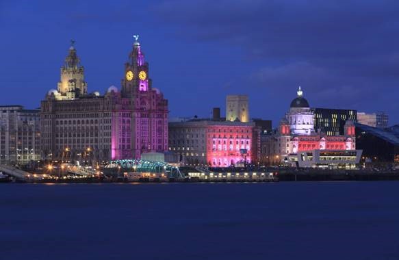 liverpool waterfront by night